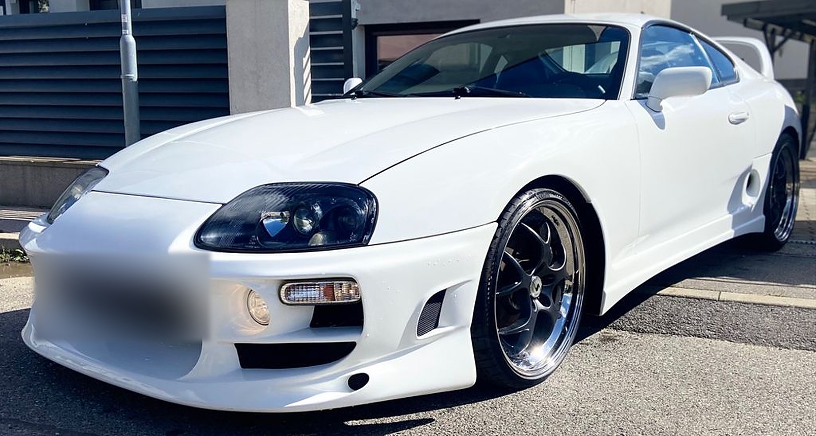Supra A80 спереди: фары и низкий передок