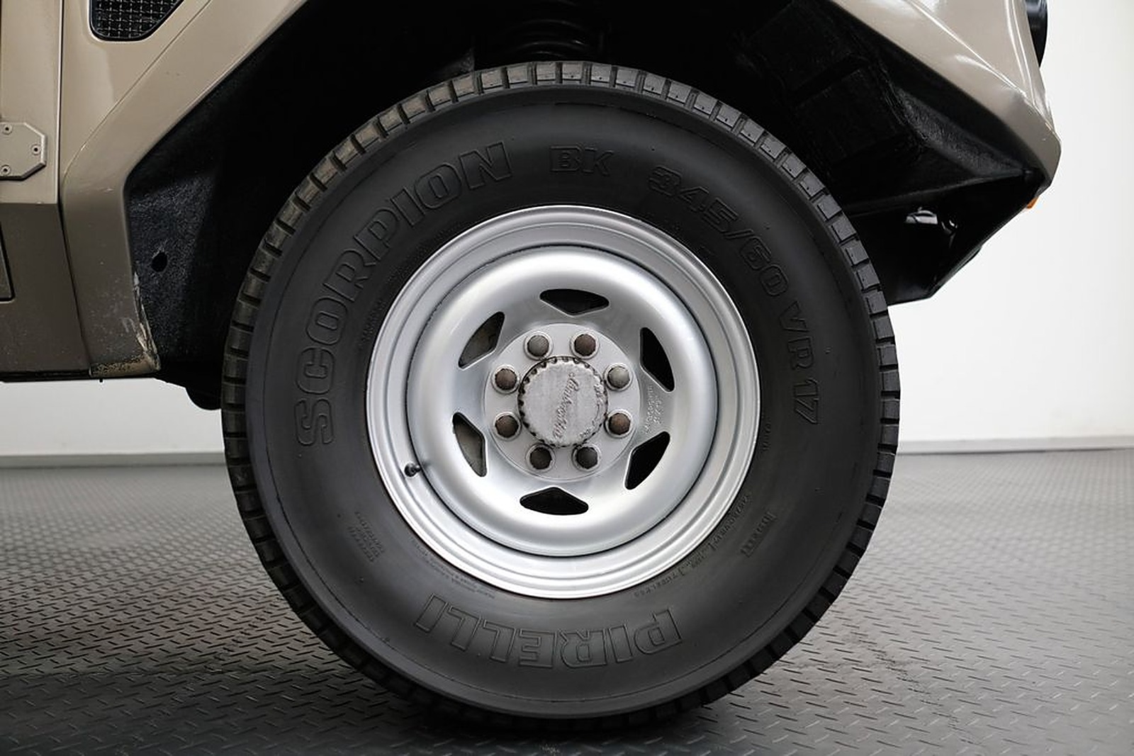 колесо с шиной Pirelli Scorpion
